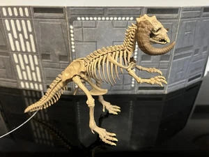 Figura esqueleto vintage personalizada de Star Wars Taun Taun. Vividmotion. - Imagen 1 de 4