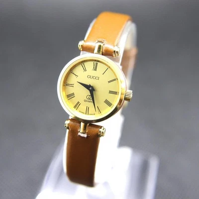 Gucci Sherry Line Reloj Damas Oro Cuarzo 21mm Vintage Redondo Hecho en Suiza - Imagen 1 de 4