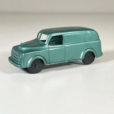 Camión de reparto vintage de plástico verde de los años 50 Dimestore con panel sin marca Foto 1 de 4