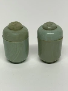 VTG Carvanite Mechanical Salt & Pepper Shakers Travel Portable S&P Push Button - Picture 1 of 8