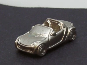 3D Pin, Smart Roadster Pin aus Metall, ca. 1,7 cm lang - Picture 1 of 7