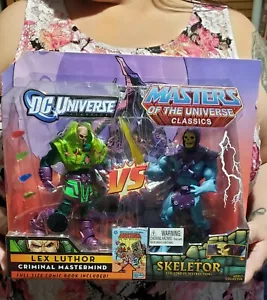 2009 DC LEX LUTHOR Vs Master Of The Universe SKELETOR Toys'R''Us Exclusive  - Picture 1 of 2