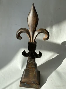 Large, Fleur de Lis Finial, Ornamental Decorative 12” H - Picture 1 of 7