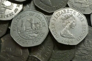 Jersey Large Size Grosnez 50p Fifty Pence Coins Bulk Lot 20 Circulated 1987-90 - Picture 1 of 2