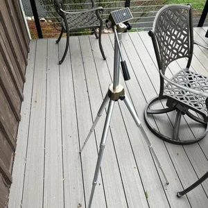 Trípode inclinable ajustable Quickset 16"- 60" Hobby Custom 410 EE. UU. - Imagen 1 de 7