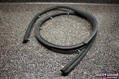 Nissan Máxima 2002 carrocería puerta pasajero trasero derecho tira meteorológica goma automático 02 Foto 1 de 4