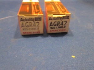 VINTAGE AUTOLITE SPARK PLUGS AGR42 SET OF 2 NIP - Picture 1 of 3
