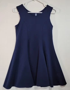 Beautees Girls Dress Size M Black Princess Cut Sleeveless Above The Knee.  N20 - Picture 1 of 4