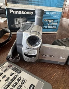 Panasonic NV-DS60B Mini DV SD Card Camcorder Digital Video Camera Tested Working - Picture 1 of 5