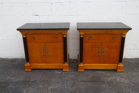 Thomasville Hollywood Regency Stone Top Nightstands End Tables a Pair 3958 Cover