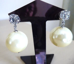 Große Ohrringe mit Kunstperlen und Diamanten - Bild 1 von 5