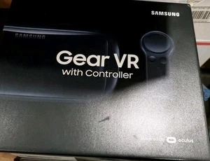 Samsung Gear VR with Controller SM-R324NZAAXAR - Picture 1 of 8
