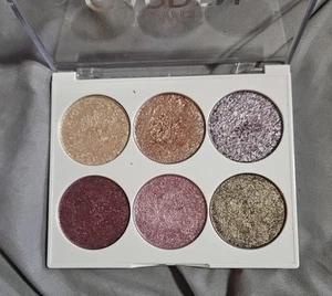 Flower Beauty Garden Lights Eyeshadow Palette -Creamy Shimmery - Picture 1 of 4
