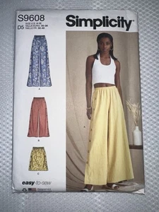 Simplicity 9608 Sewing Pattern Misses' Pants, Skirt Sizes 4 - 12 UNCUT FF - Picture 1 of 3