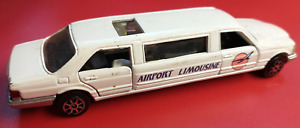 Road Champs 1990 Airport Limousine Die Cast Metal 1/64 Scale White Die Cast
