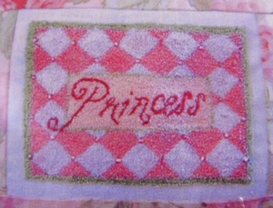 Punch Needle Kit w/Stamped Weavers Cloth Luxury Pink PRINCESS - Imagen 1 de 2
