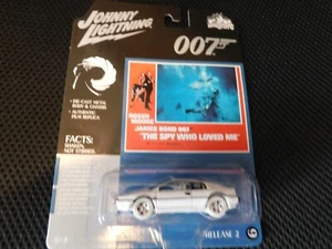 Johnny lightning White Lightning Pop Culture James Bond 007 Lotus Esprit SI - Picture 1 of 3