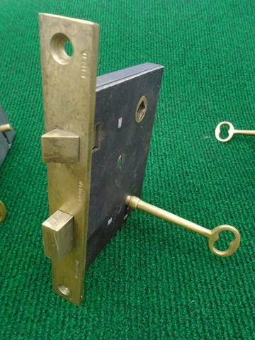 McGREGOR & RANKIN, CINN, OHIO  MORTISE LOCK with KEY - FULLY RESTORED (16880-52) Cover