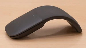 Microsoft Arc Maus Schwarz Microsoft Arc Ergonomic Ultra slim Bluetooth Kabellos - Bild 1 von 2