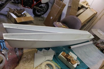 R/C Sailboat short kit, Big 60" Hulls - Image 1 of 4