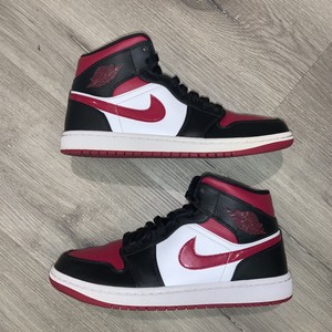 nike air jordan 1 mid black white noble red