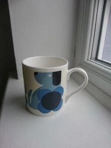 ORLA KEILY RARE DESIGN BLUE DOG  BONE CHINA MUG 8.75 CM H NEW ONLY DISPLAYED - Picture 1 of 6
