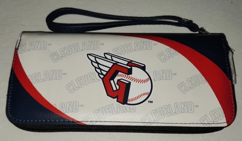 Cleveland Guardians MLB Curve Zip Organizer Ladies Wallet Cover