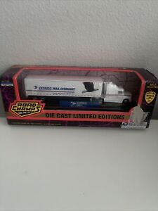 Road Champs Ford Aeromax 120 USPS Express Mail Overnight Tractor Trailer, 1/87