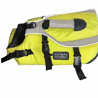 Outward Hound SAFETY Dog Water Life Jacket, MEDIUM Puppy 15-20 pounds - Image 1 of 4
