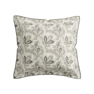 V & A **AARYA** Square Oxford Pillowcase Brand New in Matching Bag 65 x 65cm - Picture 1 of 7