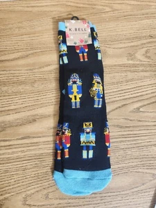 Nutcracker MERRY CHRISTMAS 1 pair Crew Socks Shoe Size 4-10 NWT - Picture 1 of 4