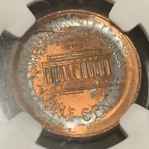 Mint Error Lincoln 1 cent broad-struck with 90% obverse blockage MS 64 NGC - Picture 1 of 4
