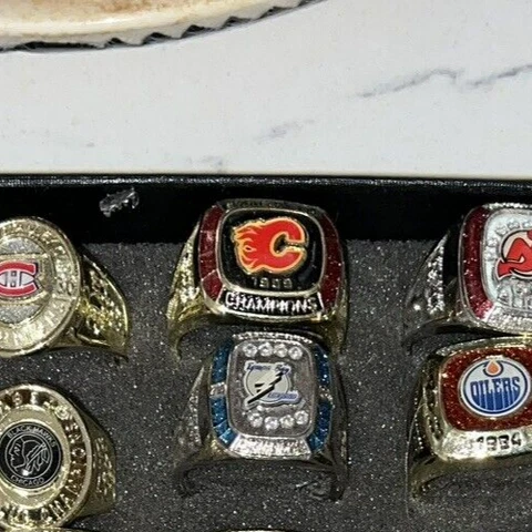 CALGARY FLAMES 1989 Stanley Cup Championship Molson NHL ππ₯
πRing-FREE Ship Cover