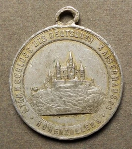 Deutschland: „Hohenzollern, Ahnenpalast des Deutschen Kaiserhauses (Burg) / - Bild 1 von 2