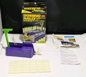 1994 Pressman Domino Rally Glow In The Dark Set With Creepy Skeleton COMPLETE - Picture 1 of 12