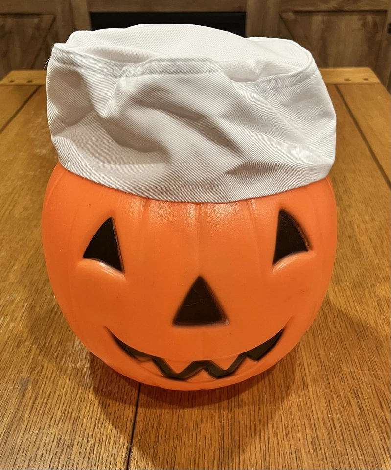 Chef Works Unisex Cool Vent™ Chef Beanie White Small/Medium Halloween Cook - Image 1 of 3