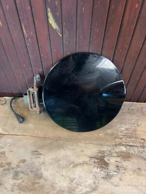 Dodge Journey Balck 2009-20 puerta del tanque de combustible Foto 1 de 2