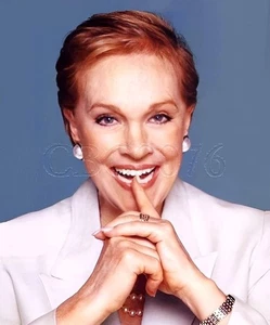 Julie Andrews 8x10 Photo 101425-5 - Picture 1 of 1