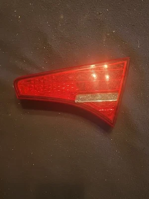 Luz trasera interior de freno OEM para pasajero derecho Kia Optima 2011 2012 2013 Foto 1 de 4
