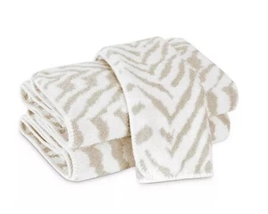 Matouk Schumacher Quincy Animal Stripe Bath Towel 30"x 56" Sand $163 Cotton - Picture 1 of 3
