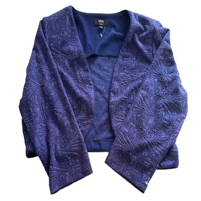 Chaqueta corta bolero de noche frente abierto encogida de hombros Foto 1 de 2