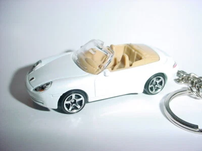 LO ÚLTIMO 3D BLANCO PORSCHE 911 CARRERA CABRIOLET LLAVERO PERSONALIZADO llavero llave caja de cerillas Foto 1 de 4