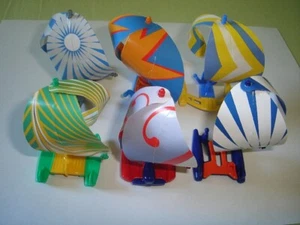 CATAMARANS 2009 MODEL BOATS & SHIPS SET - KINDER JOY SURPRISE TOYS MINIATURES - Picture 1 of 1