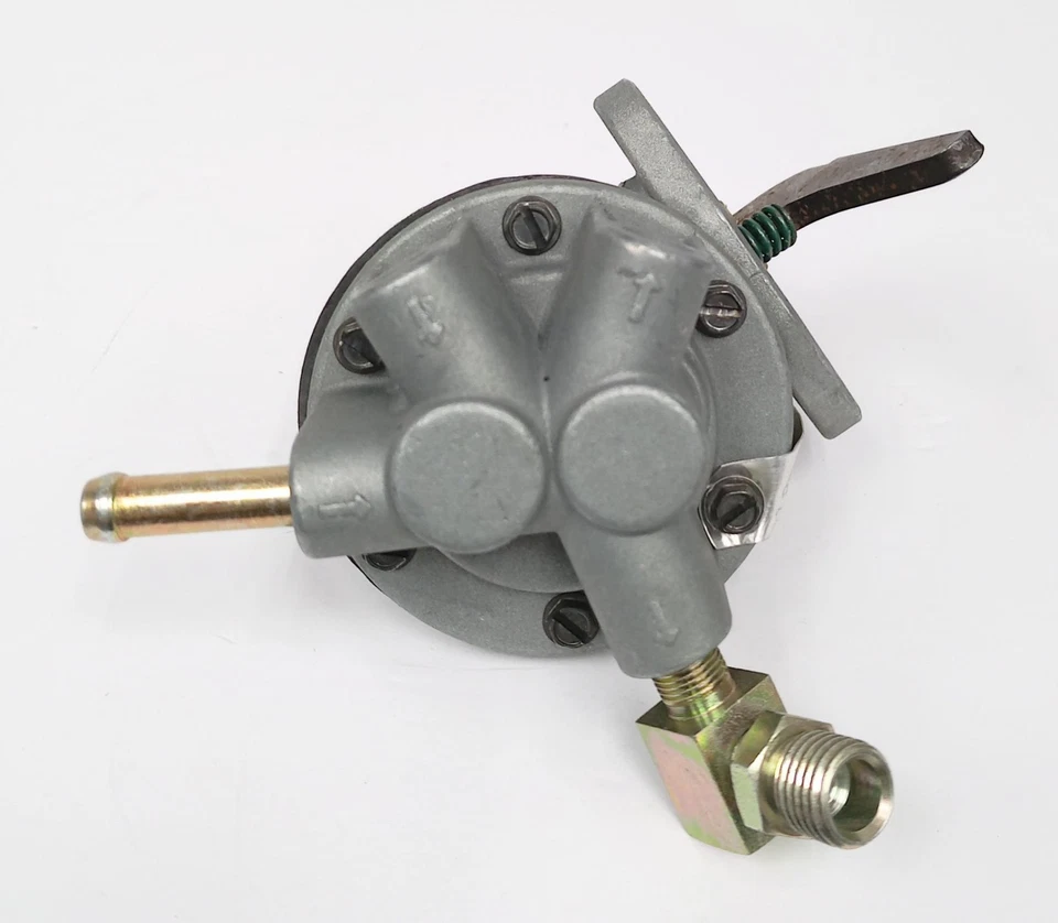 Bomba de combustible mecánica Carter M60098 para Toyota Land Cruiser 4,2 L 1975-1977 Foto 1 de 4