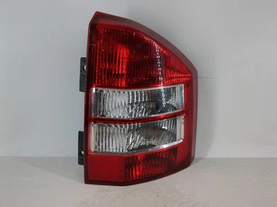 Luz trasera lateral derecha para pasajero Jeep Compass 2007-2010 OEM D8TPU Foto 1 de 4