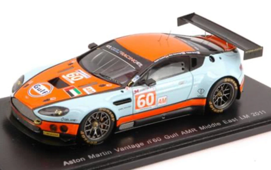 1/43 ASTON MARTIN VANTAGE #60 GULF AMR MIDDLE EAST LM 2011 SPARK S2545 - Immagine 1 di 1