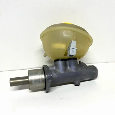 Depósito de líquido cilindro maestro de frenos 88-98 Audi 80 90 B4 OEM 8A0 611 301A Foto 1 de 4