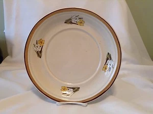 Retro California Pottery Crocus Flower Plate #1038 Vintage Orange Yellow White  - Picture 1 of 9