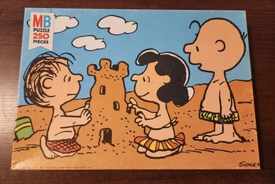 1952 PEANUTS 250pc Jigsaw Puzzle 4383-7 Milton Bradley Charlie Brown Complete - Image 1 of 4