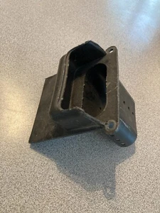 Kawasaki 550 GPZ KZ KZ550-D GP-Z GPz550 Top Air Box Filter Cover 1980+ - Picture 1 of 3